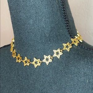 NWOT gold star 16” necklace
